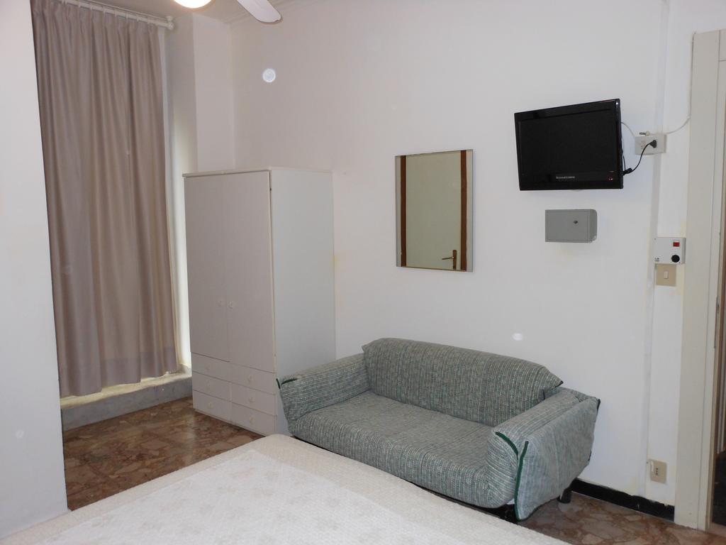 Albergo Fanny Alassio Exterior photo