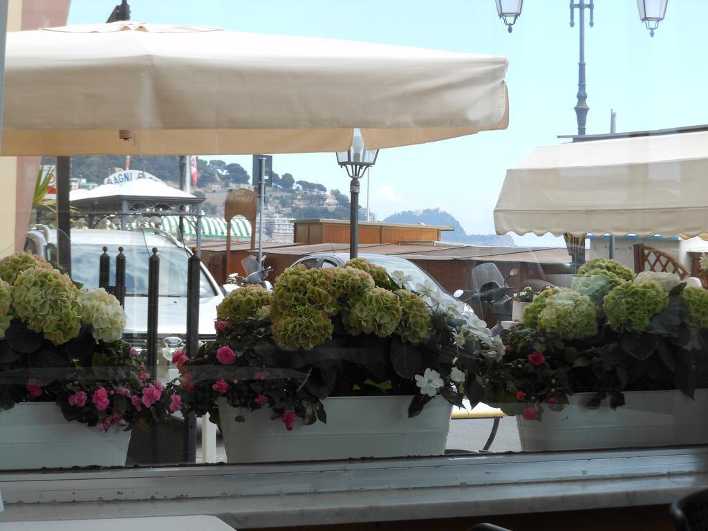 Albergo Fanny Alassio Exterior photo
